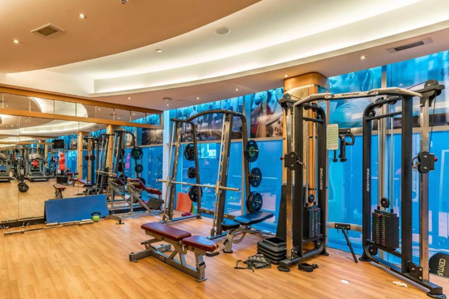 Blueground Difc Tennis Pool Parking Gym Dxb-1537 Dubai